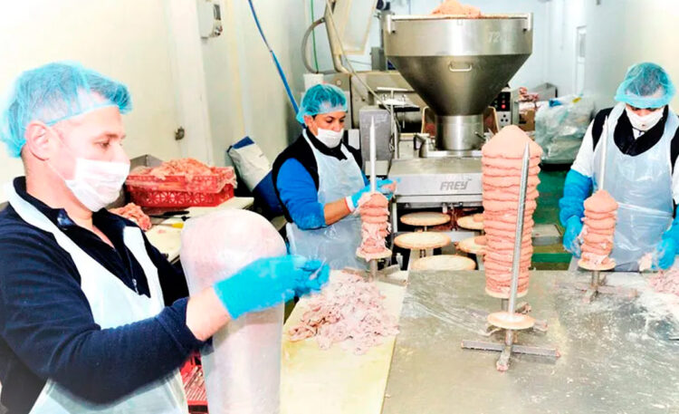Jaén Kebab busca personal para trabajar en su fábrica.