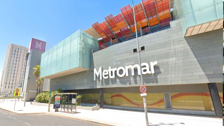 Oferta empleo centro comercial Metromar Sevilla