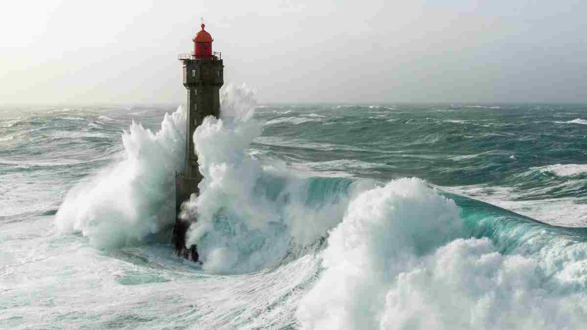 Alerta por tsunami en Cádiz