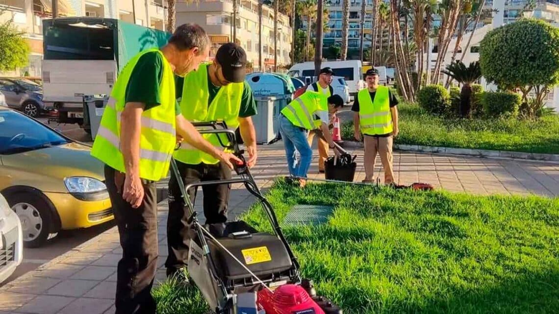 Ofrecemos una selección de ofertas de empleo para trabajar en Andalucía enfocadas en el sector de la jardinería: cómo enviar el currículum.