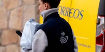 Correos Express ofrece trabajo fijo con posibilidad de promoción interna en varias sedes de la geografía andaluza.