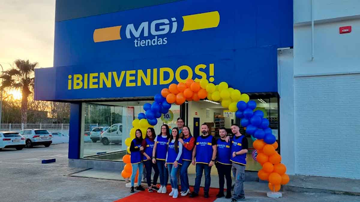 MGI tienda La Línea Cádiz busca personal empleo turnos rotativos