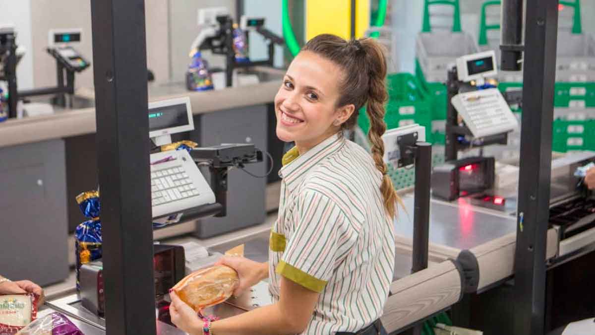 Selección de ofertas de empleo para trabajar en supermercados de Mercadona en Andalucía.