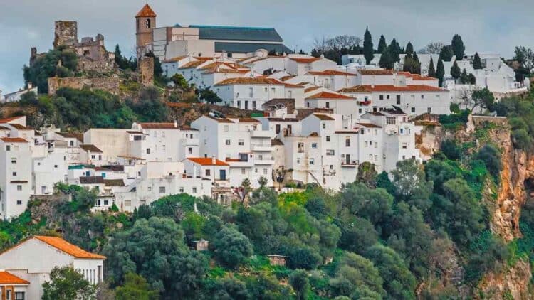 Casares es una opción muy romántica para San Valentín.