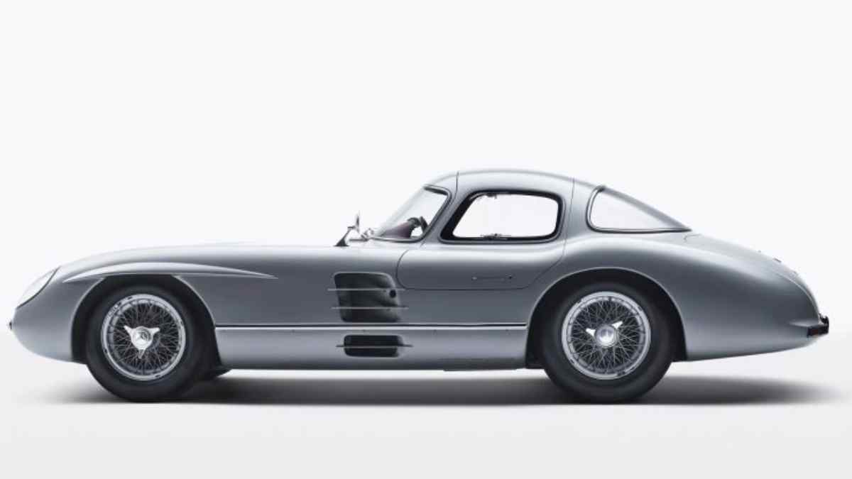 Mercedes-Benz 300 SLR Uhlenhaut Coupé, el coche más caro jamás vendido.