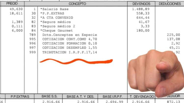 Los trabajadores que cobren un entre 22.000 y 35.200 euros tendrán una sorpresa en su declaración de la Renta.