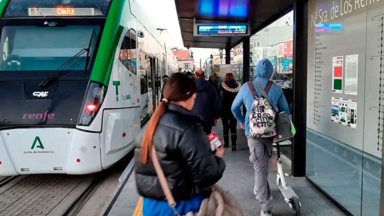 Se busca personal de refuerzo para trabajar en LogiRAIL durante los carnavales de Cádiz: formación a cargo de la empresa.