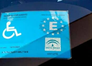 Cómo se tramita en Andalucía la tarjeta de aparcamiento de movilidad reducida.