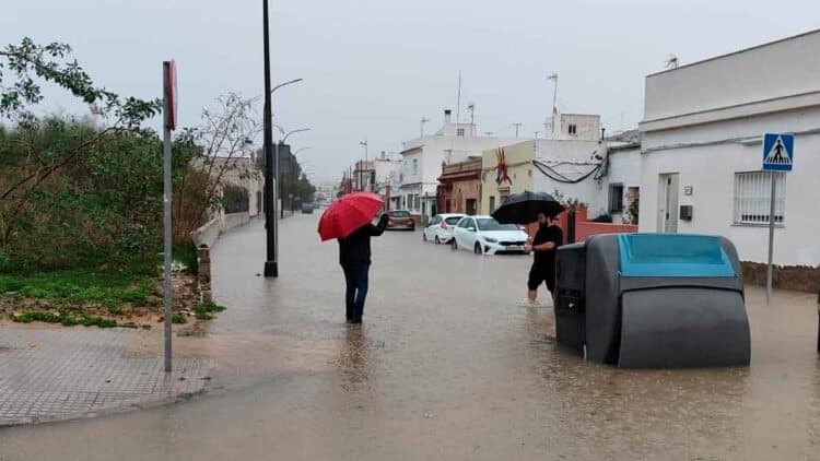 Andalucía en alerta por Martinho: Emergencias 112 pide extremar la precaución en estas provincias 