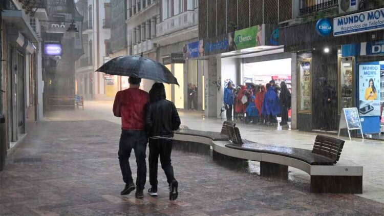 La Agencia Estatal de Meteorología mantiene los avisos amarillos por tormentas y fuertes precipitaciones en estas comarcas andaluzas.