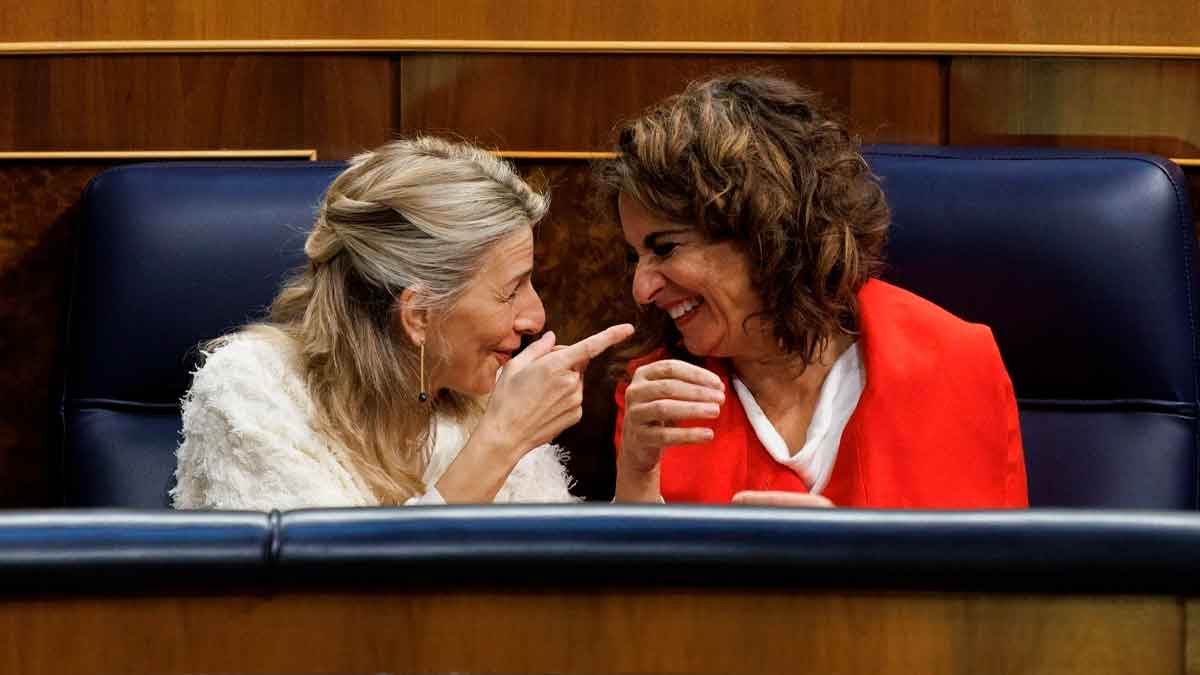 Los trabajadores que cobran el salario mínimo profesional (SMI) no tendrán la obligación de tributar por un acuerdo “in extremis”.