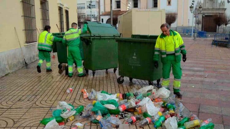 Grupo FCC necesita incorporar a variados perfiles profesionales, en muchos casos, no cualificados: cómo enviar el currículum.