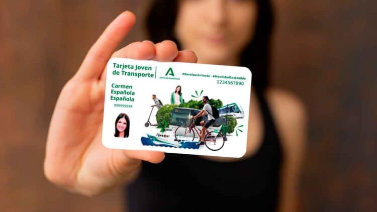 Esta es la documentación necesaria y el procedimiento de solicitud de la Tarjeta Joven de Transporte de Andalucía.