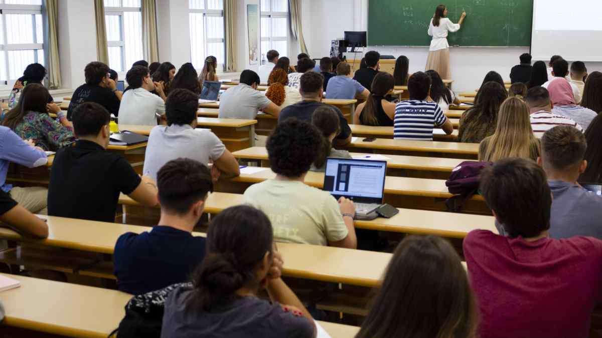 Un estudio muestra que las carreras que eligen ciertos estudiantes parecen estas condicionadas por su clase social.