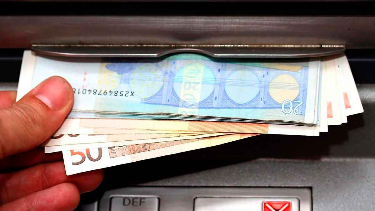 La Seguridad Social anuncia las fechas de cobro del IMV en abril 2025.