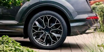 La OCU ha analizado diferentes neumáticos SUVs concluyendo en dos modelos como los más destacados del mercado.