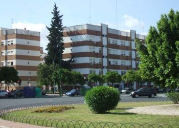 Oferta única en Sevilla: un piso de 3 habitaciones y un total de 71 m² por solo 12.000.