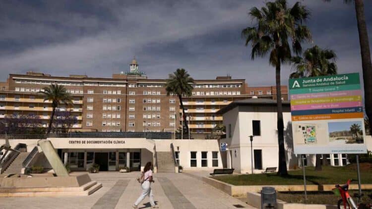 El Servicio Andaluz de Salud tendrá que indemnizar con 250.000 euros a una mujer a la que diagnosticaron y trataron un cáncer que no existía.