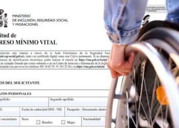 Formulario de solicitud del Ingreso Mínimo Vital junto a persona en silla de ruedas, Seguridad Social 2025