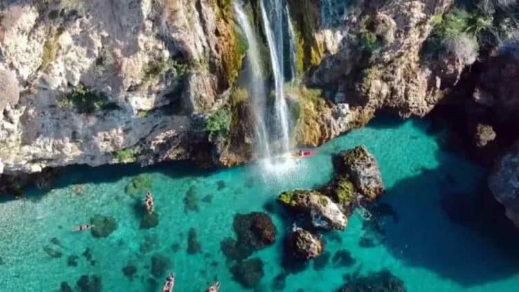 La Cascada de Maro, una de las más impresionantes de Andalucía.