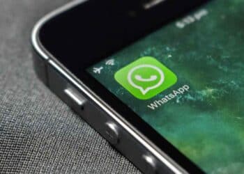 WhatsApp sirvió de prueba para que la justicia anulase una desheredación de una madre a sus hijos
