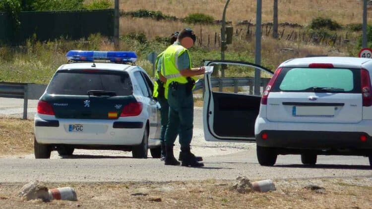 Dispuesta a pasar un examen de conducción.