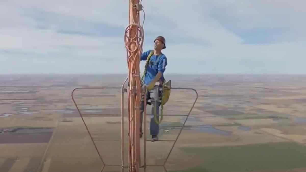 Un técnico se ha hecho viral por la singularidad de su trabajo.