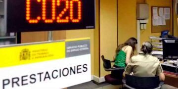 Oficina del SEPE gestionando subsidios y prestaciones por desempleo