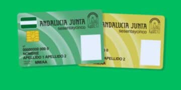 La Tarjeta Andalucía Junta 65 disponible para las personas de esa edad o mayores y que residen en Andalucía.