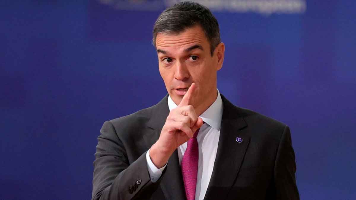 El Gobierno ultima un cheque de hasta 2.400 euros para las familias: requisitos