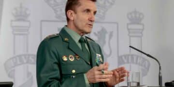 Portavoz de la Guardia Civil alerta sobre el método de la siembra durante una rueda de prensa oficial