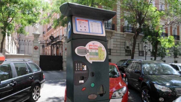 Nuevas plazas de zona azul en Jaén capital.