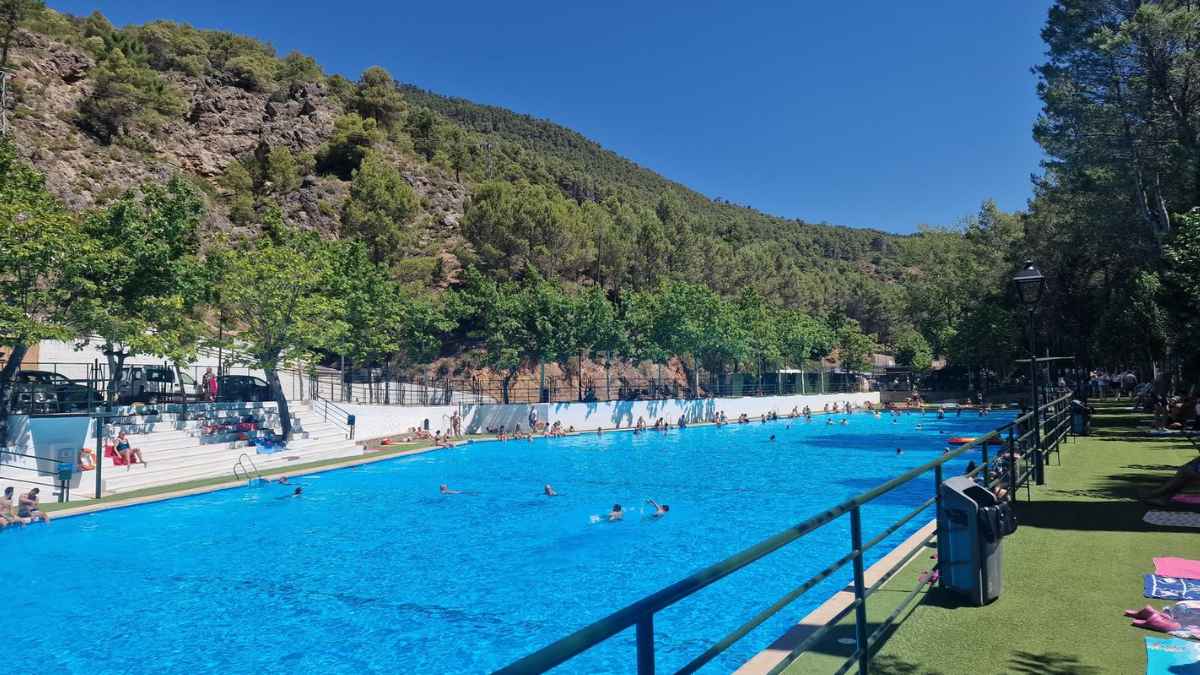 Piscina de Amurjo.