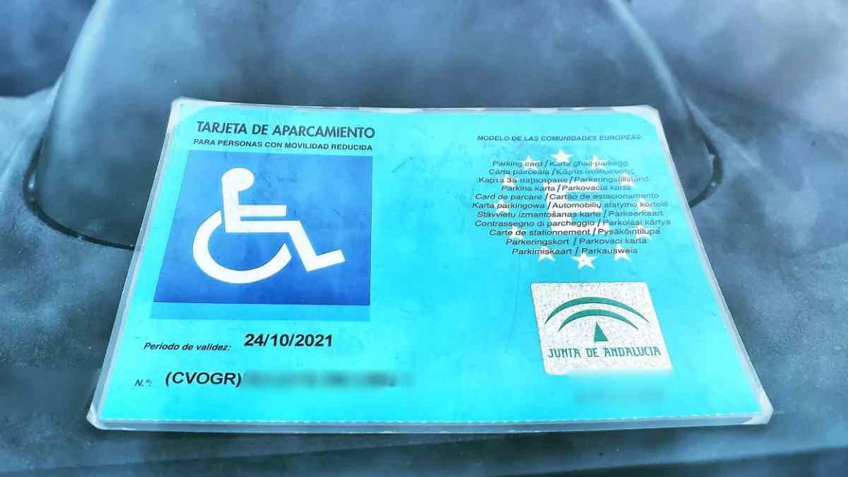 Tarjeta de aparcamiento para discapacidad respaldada por el Supremo a trabajadores de otro municipio.
