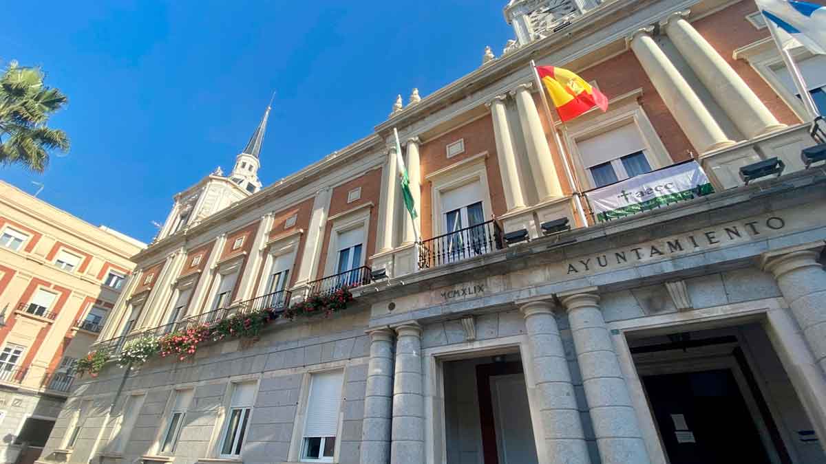 Ayuntamiento de Huelva ofrece cursos gratuitos de montaje industrial, química y soldadura con certificado oficial