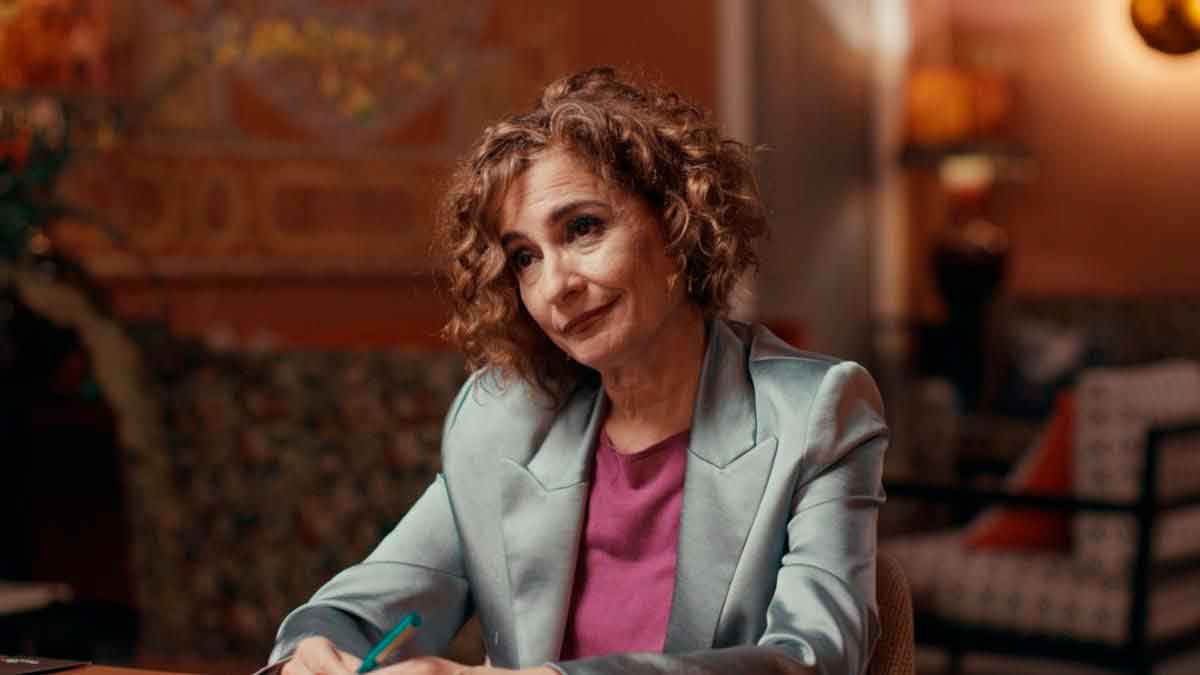 Ministra Hacienda advierte sobre errores fiscales en declaración de la Renta