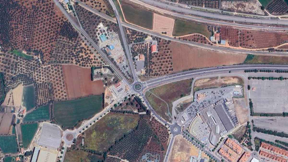 Vista aérea de los cuatro solares municipales de Antequera donde se construirán más de 500 viviendas protegidas