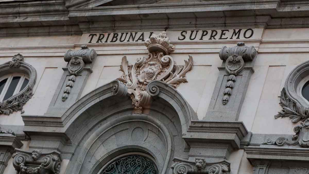 Fachada del Tribunal Supremo en Madrid para noticia sobre el IMV y custodia compartida