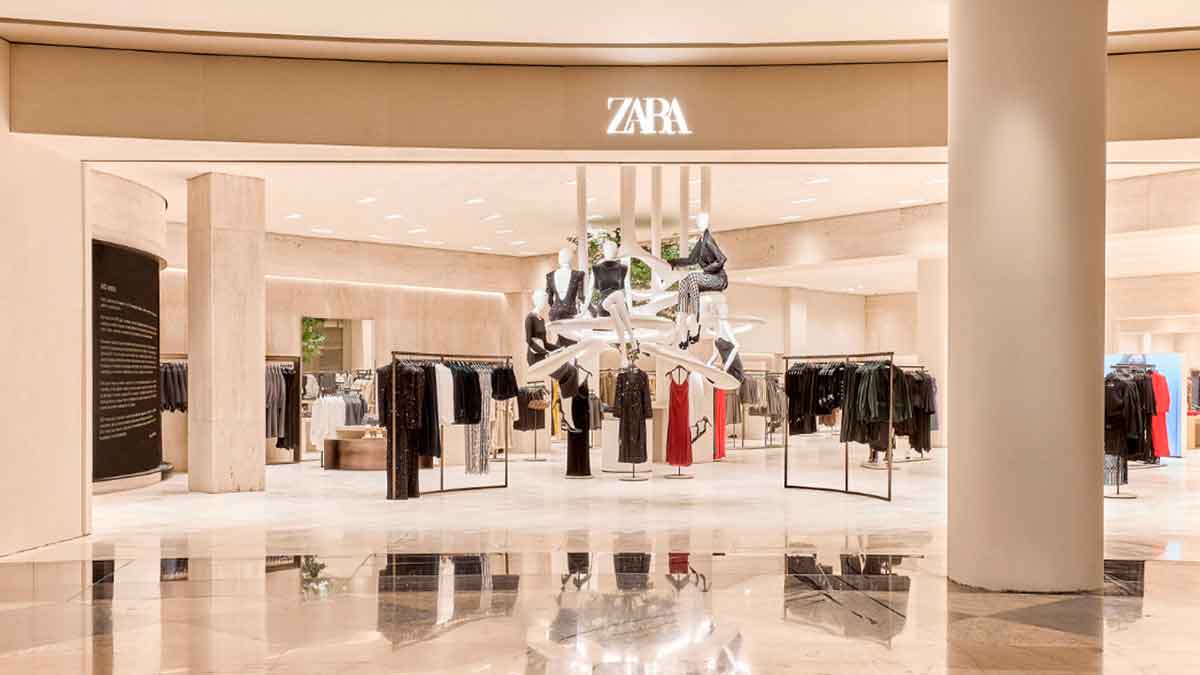Fachada de tienda Zara tras sentencia que obliga a indemnizar a una empleada despedida por sustraer prendas