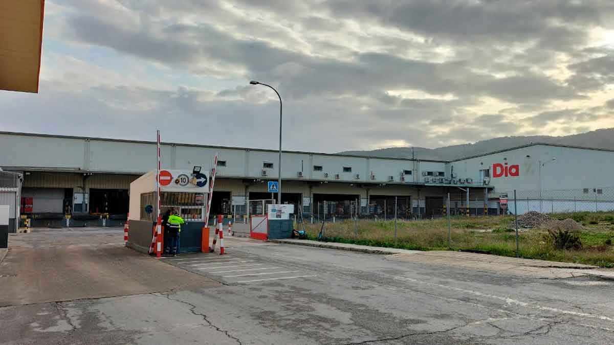 Centro logístico DIA en Antequera oferta empleo mozo de almacén sin experiencia
