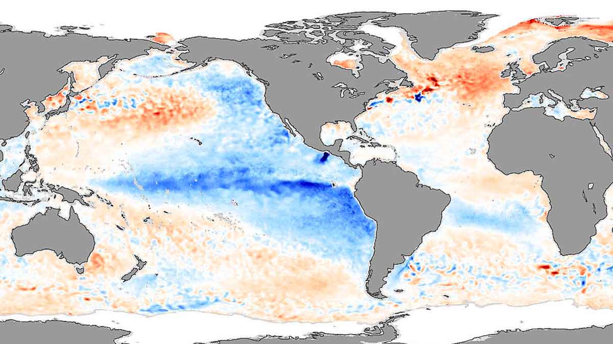 Mapa mundial con anomalías de temperatura en el océano Pacífico que ilustran el fenómeno climático de La Niña