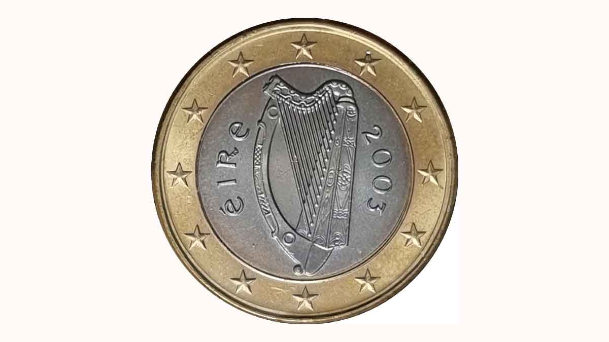 Moneda de 1 euro de Irlanda con arpa celta del año 2003