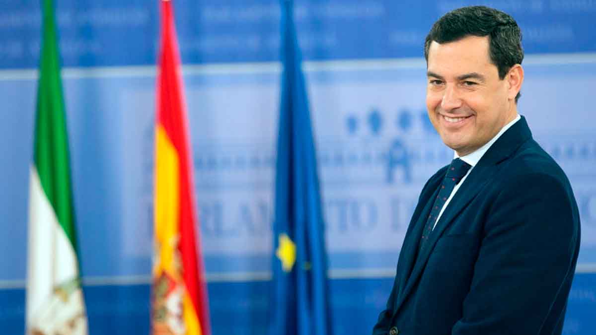 Moreno anuncia deducción del 30 por ciento en gastos veterinarios en Andalucía