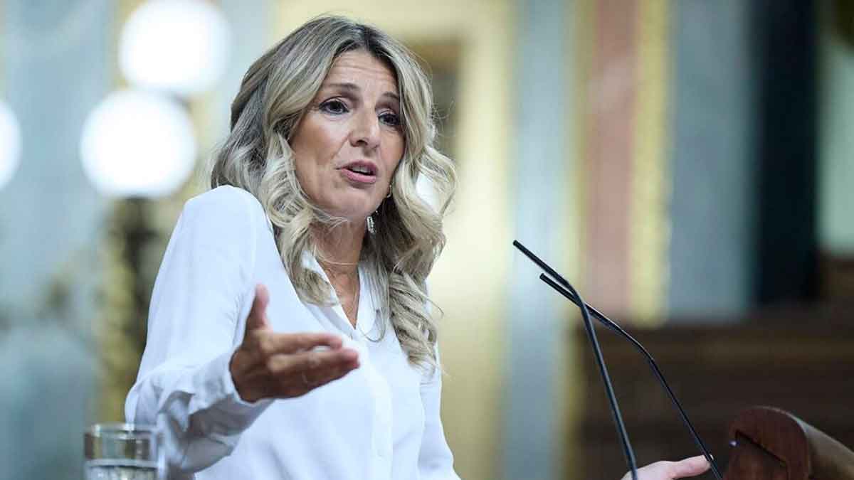 Ministra de Trabajo durante la presentación de la reforma del artículo 49 del Estatuto de los Trabajadores