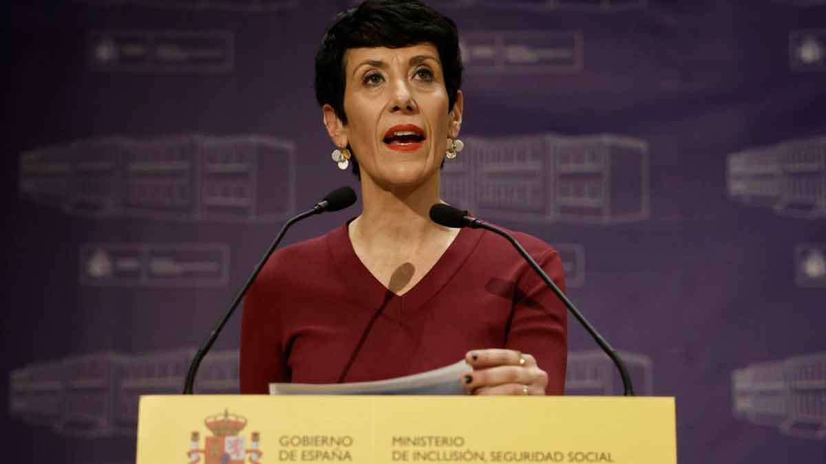 La ministra de Inclusión y Seguridad Social durante comparecencia sobre nuevas condiciones de jubilación