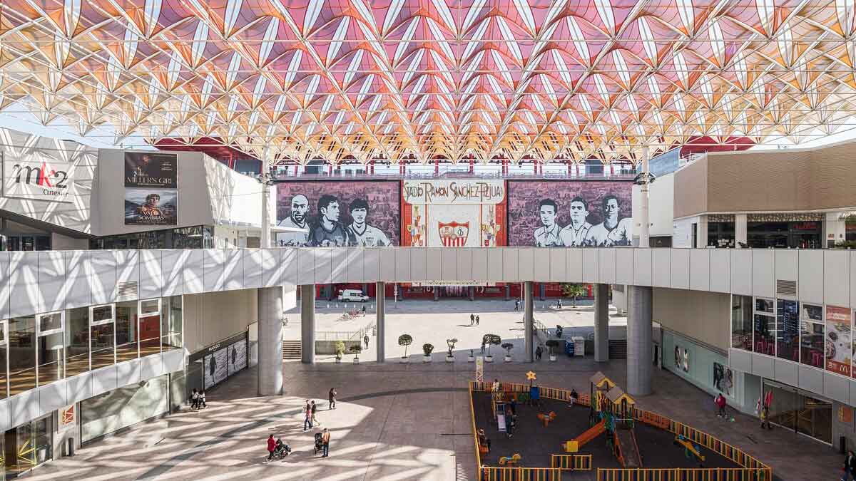 Oferta de empleo sin experiencia en el Centro Comercial Nervión de Sevilla