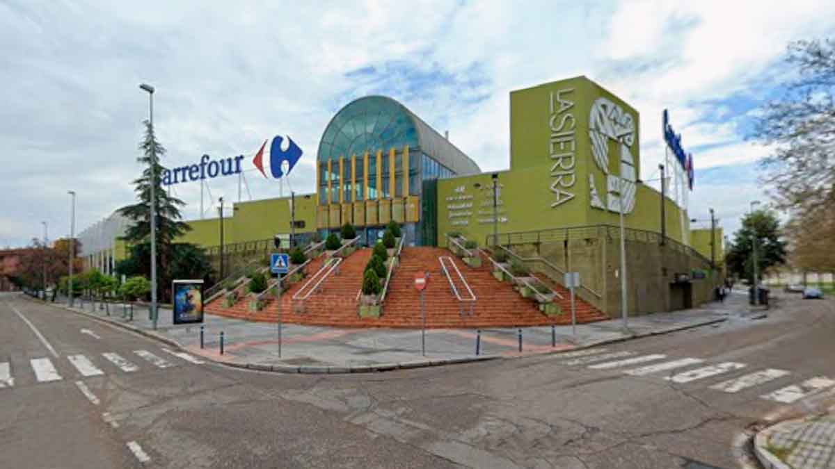 Centro Comercial La Sierra (Córdoba) oferta de empleo Black Friday y Navidad