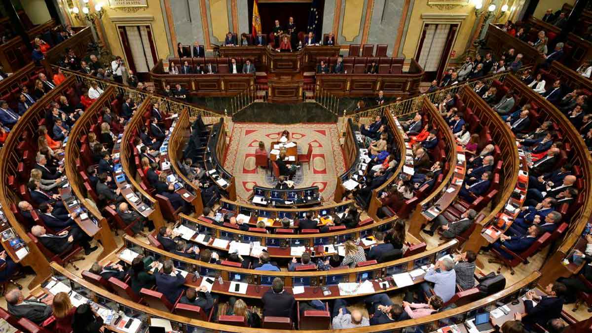 Vista del pleno del Congreso de los Diputados durante la votación relacionada con la reforma del despido restaurativo