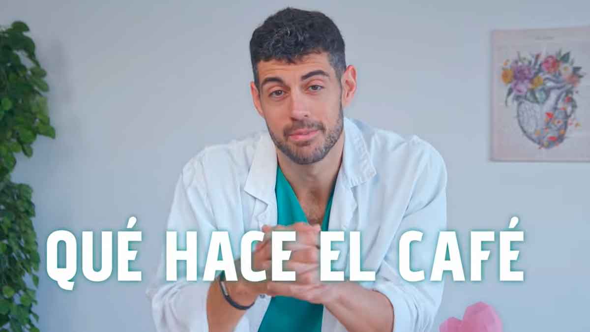 El popular cardiólogo José Abellán afirma que “el café diario, con moderación, se asocia a vivir más”