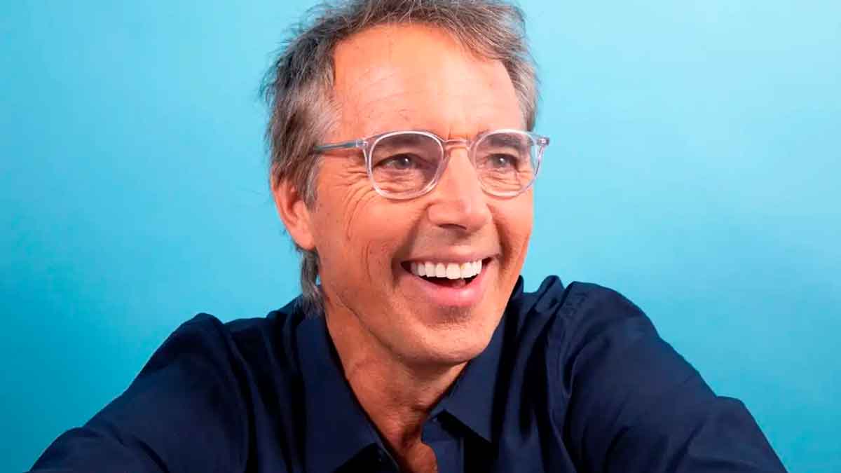 Experto en longevidad advierte: “aléjate de estos 4 alimentos si quieres llegar a los 100 años”